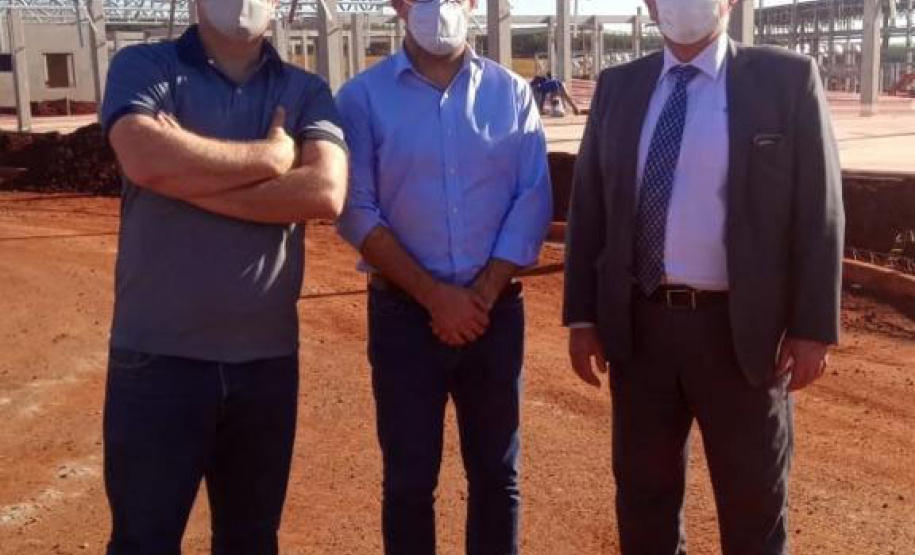 O projeto da Nova Ferroeste ganha, a cada dia, novos capítulos que ajudam essa história a avançar. Nesta semana, em Toledo, foi realizada uma reunião de trabalho com prefeitos e vereadores da região Oeste, além de lideranças sociais e empresariais - Foto: Arquivo GT Ferroeste