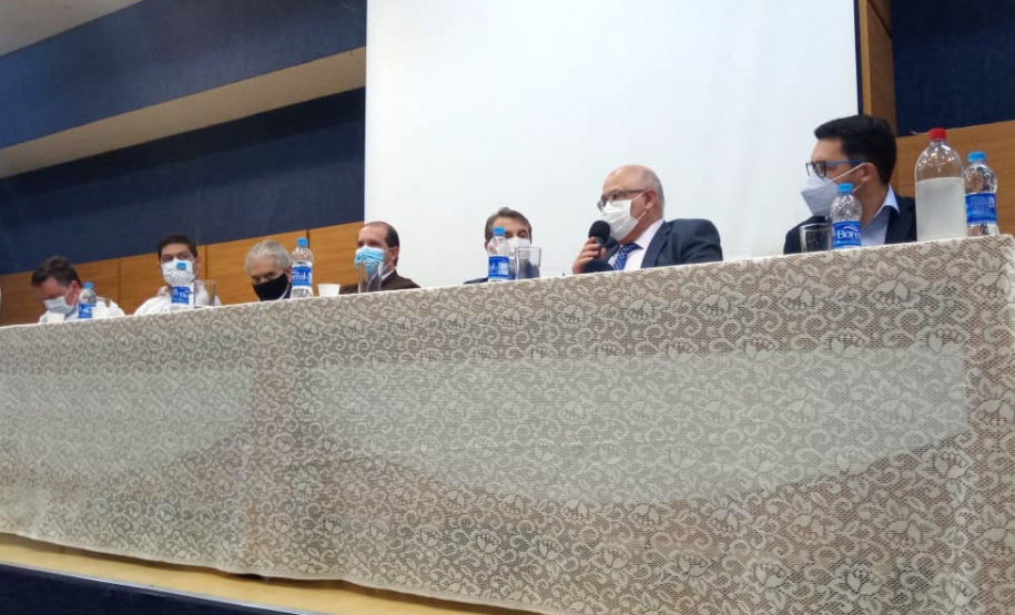 O projeto da Nova Ferroeste ganha, a cada dia, novos capítulos que ajudam essa história a avançar. Nesta semana, em Toledo, foi realizada uma reunião de trabalho com prefeitos e vereadores da região Oeste, além de lideranças sociais e empresariais - Foto: Arquivo GT Ferroeste