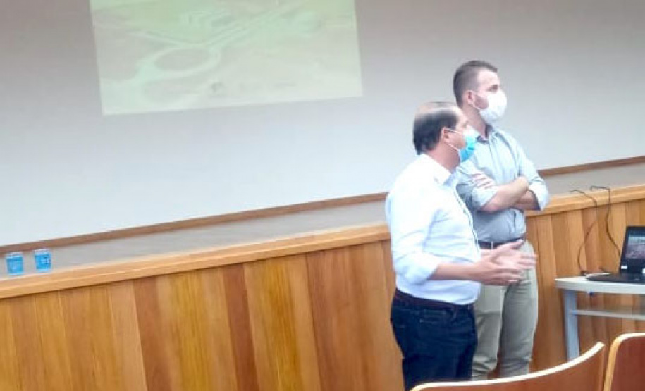 O projeto da Nova Ferroeste ganha, a cada dia, novos capítulos que ajudam essa história a avançar. Nesta semana, em Toledo, foi realizada uma reunião de trabalho com prefeitos e vereadores da região Oeste, além de lideranças sociais e empresariais - Foto: Arquivo GT Ferroeste