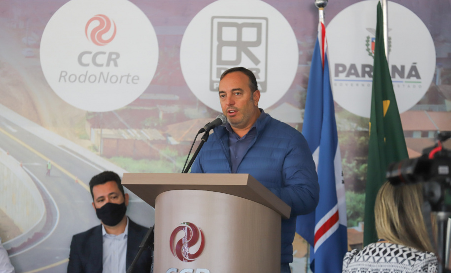Viaduto Campo Largo O governador Carlos Massa Ratinho Junior inaugura nesta segunda-feira (3), o viaduto Prefeito Marcelo Puppi e passarela William Haj Mussi, no Km 109 da BR-277, nas proximidades do Cercadinho em Campo Largo. Deputado Fernando Francischini em discurso. 03/05/2021 - Foto: Geraldo Bubniak/AEN