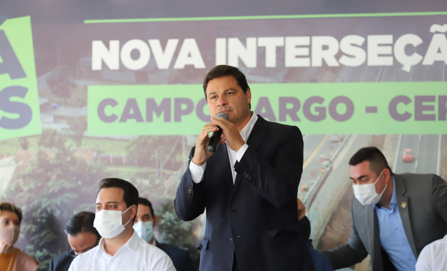 Viaduto Campo Largo O governador Carlos Massa Ratinho Junior inaugura nesta segunda-feira (3), o viaduto Prefeito Marcelo Puppi e passarela William Haj Mussi, no Km 109 da BR-277, nas proximidades do Cercadinho em Campo Largo. Sandro Alex secretario de Infraestrutura e Logistíca. 03/05/2021 - Foto: Geraldo Bubniak/AEN