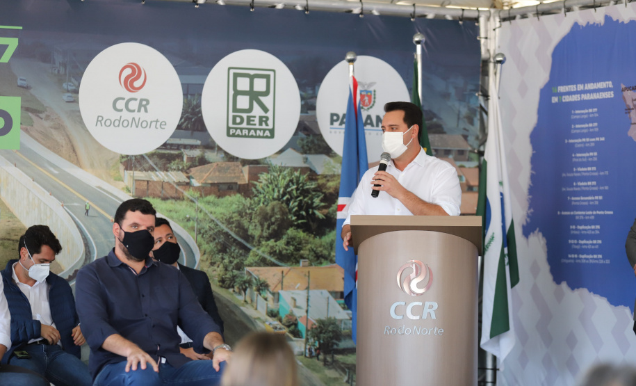 Viaduto Campo Largo O governador Carlos Massa Ratinho Junior inaugura nesta segunda-feira (3), o viaduto Prefeito Marcelo Puppi e passarela William Haj Mussi, no Km 109 da BR-277, nas proximidades do Cercadinho em Campo Largo. 03/05/2021 - Foto: Geraldo Bubniak/AEN