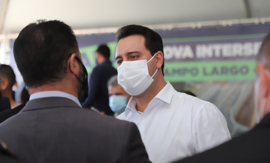 Viaduto Campo Largo O governador Carlos Massa Ratinho Junior inaugura nesta segunda-feira (3), o viaduto Prefeito Marcelo Puppi e passarela William Haj Mussi, no Km 109 da BR-277, nas proximidades do Cercadinho em Campo Largo. 03/05/2021 - Foto: Geraldo Bubniak/AEN