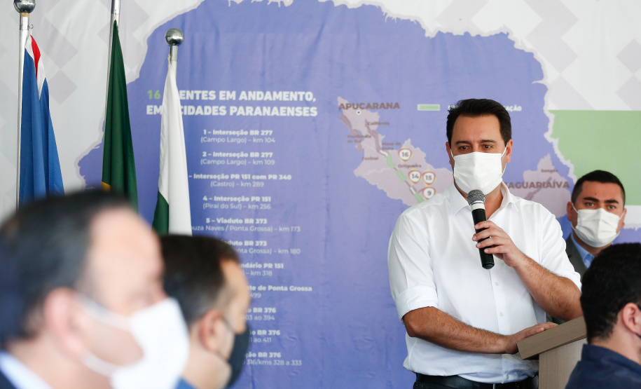 O governador Carlos Massa Ratinho Junior inaugura nesta segunda-feira (3), o viaduto Prefeito Marcelo Puppi e passarela William Haj Mussi, no Km 109 da BR-277, nas proximidades do Cercadinho em Campo Largo. 03/05/2021 - Foto: Jonathan Campos/AEN