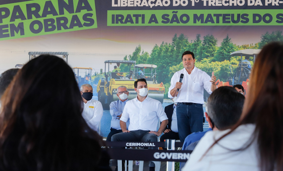 Governador Carlos Massa Ratinho Junior entrega primeiro trecho de pavimentacao da pr 364, Miguel Picheth, que liga Irati a Sao Mateus do Sul. - Irati, 03/05/2021 - Foto: Rodrigo Félix Leal/Infraestrutura