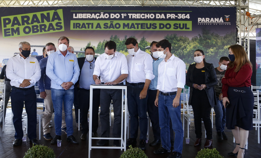 Governador Carlos Massa Ratinho Junior  entrega primeiro trecho de pavimentacao da pr 364, Miguel Picheth, que liga Irati a Sao Mateus do Sul
Foto Gilson Abreu/AEN