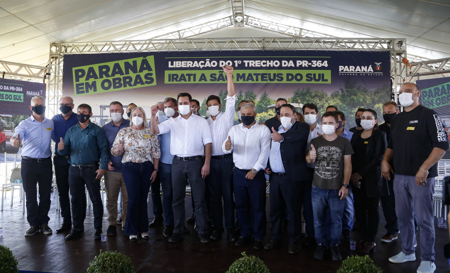 Governador Carlos Massa Ratinho Junior  entrega primeiro trecho de pavimentacao da pr 364, Miguel Picheth, que liga Irati a Sao Mateus do Sul
Foto Gilson Abreu/AEN