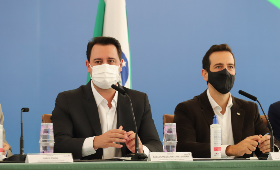 Coletiva Gov O governador Carlos Massa Ratinho Junior atende a imprensa nesta terça-feira (4) para falar sobre o retorno gradativo das aulas presenciais na rede estadual de ensino. Curitiba, 04/05/2021. Foto: Geraldo Bubniak/AEN