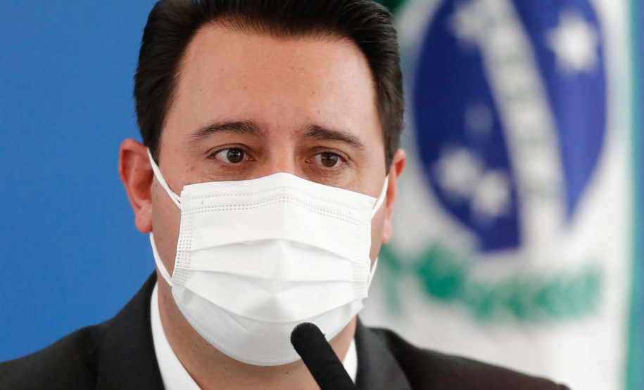 O governador Carlos Massa Ratinho Junior atende a imprensa nesta para falar sobre o retorno gradativo das aulas presenciais na rede estadual de ensino.Foto:Jonathan Campos/AEN