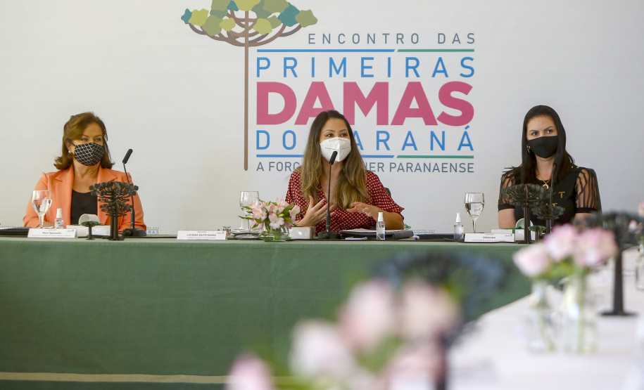 Encontro das primeiras damas do Paraná. Luciana Saito Massa
Foto Gilson Abreu/AEN