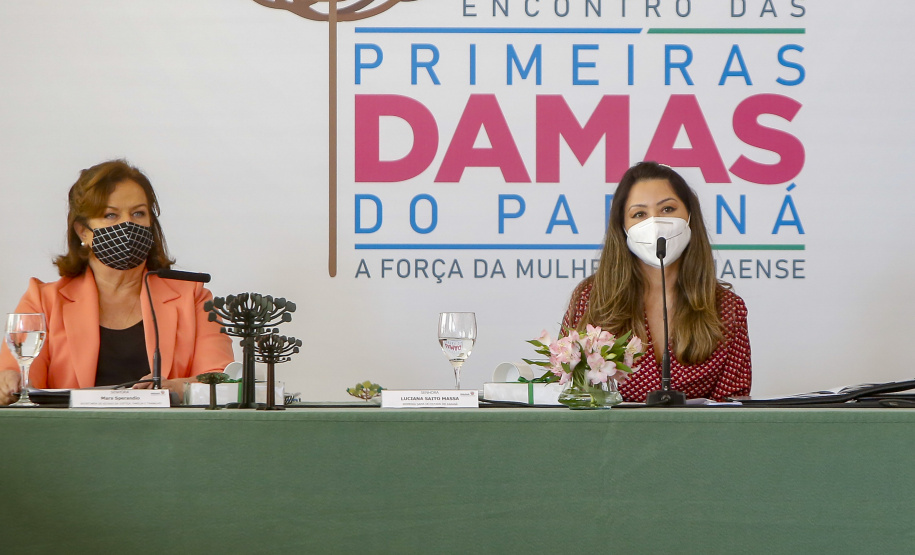 Encontro das primeiras damas do Paraná. Luciana Saito Massa
Foto Gilson Abreu/AEN