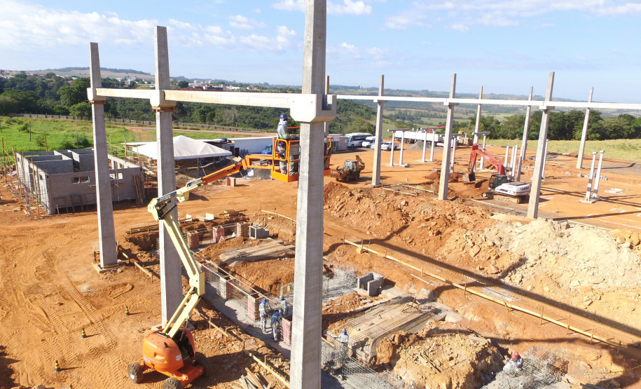 Em Santa Amélia, as obras estão em fase de finalização, e em  Salto do Itararé a conclusão é prevista para julho. No município de Joaquim Távora fica o maior dos três empreendimentos, que será entregue no final de 2021. O investimento somado é de R$ 29 milhões. - Foto: Copel