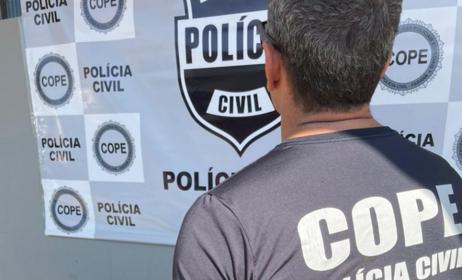 PCPR apreende 30 quilos de cocaína pura e prende dois integrantes do crime organizado em Curitiba  -   Foto: PCPR