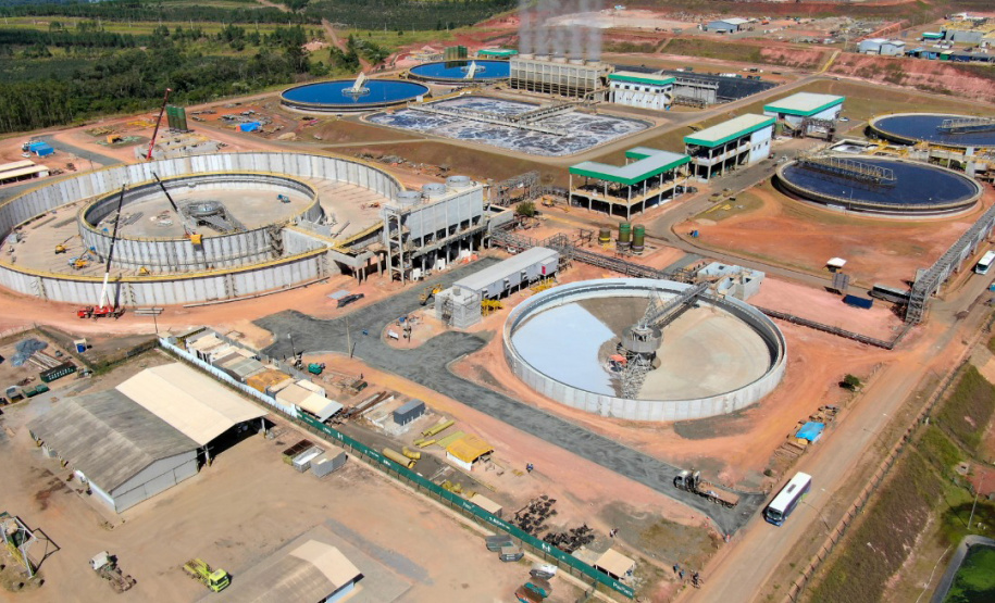 Klabin anuncia investimento adicional de R$ 2,6 bilhões no Paraná
. Foto:Rafael Chuí