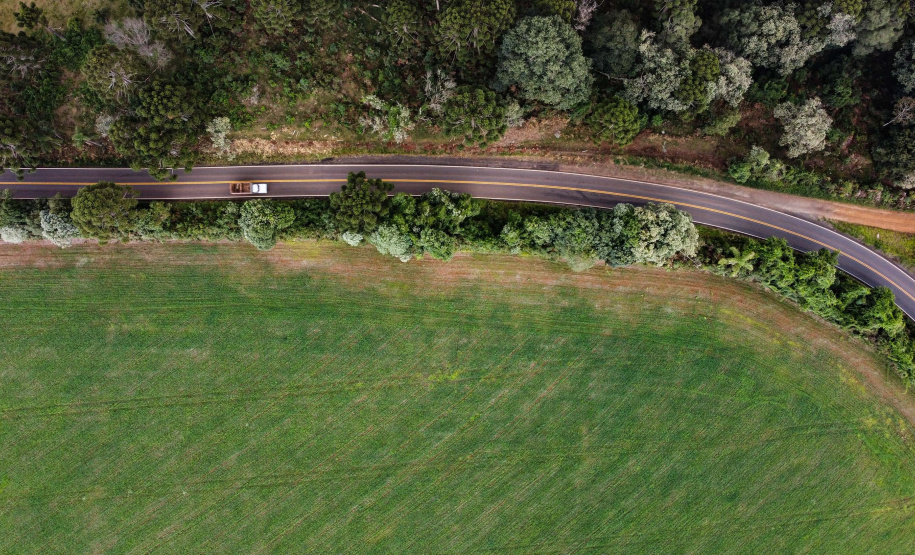 O governador Carlos Massa Ratinho Junior entregou nesta quinta-feira (06) as obras de pavimentação e recape asfáltico da Rodovia Municipal João Maria de Jesus, em Turvo, na Região Central do Paraná.Foto: Jonathan Campos/AEN