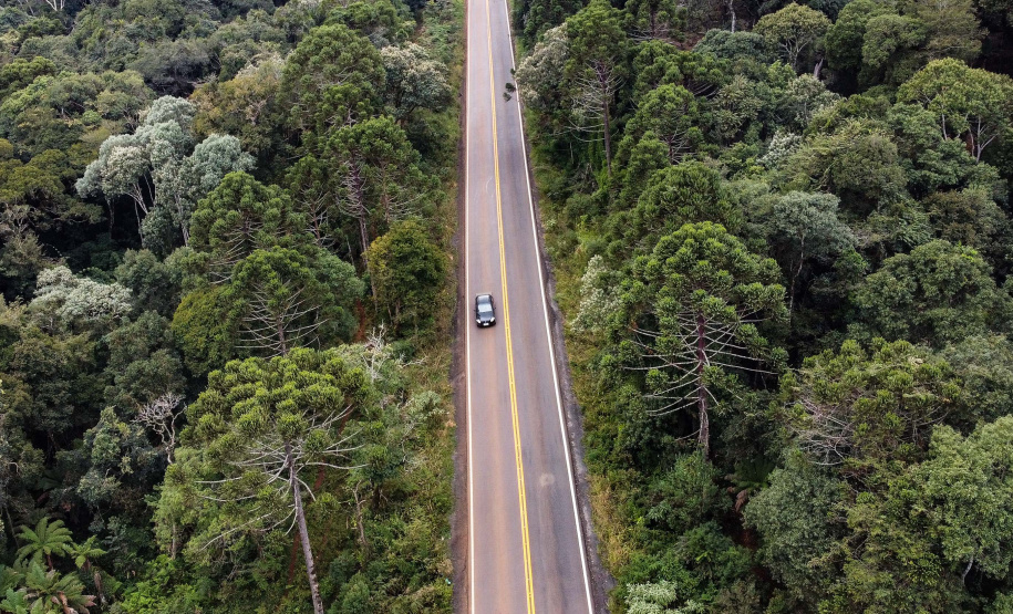 O governador Carlos Massa Ratinho Junior entregou nesta quinta-feira (06) as obras de pavimentação e recape asfáltico da Rodovia Municipal João Maria de Jesus, em Turvo, na Região Central do Paraná.Foto: Jonathan Campos/AEN