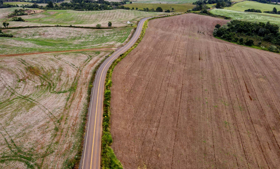 06.05.2021 - Rodovia municipal João Maria de Jesus, em Turvo. Governador Carlos Massa Ratinho JuniorFoto Gilson Abreu/AEN