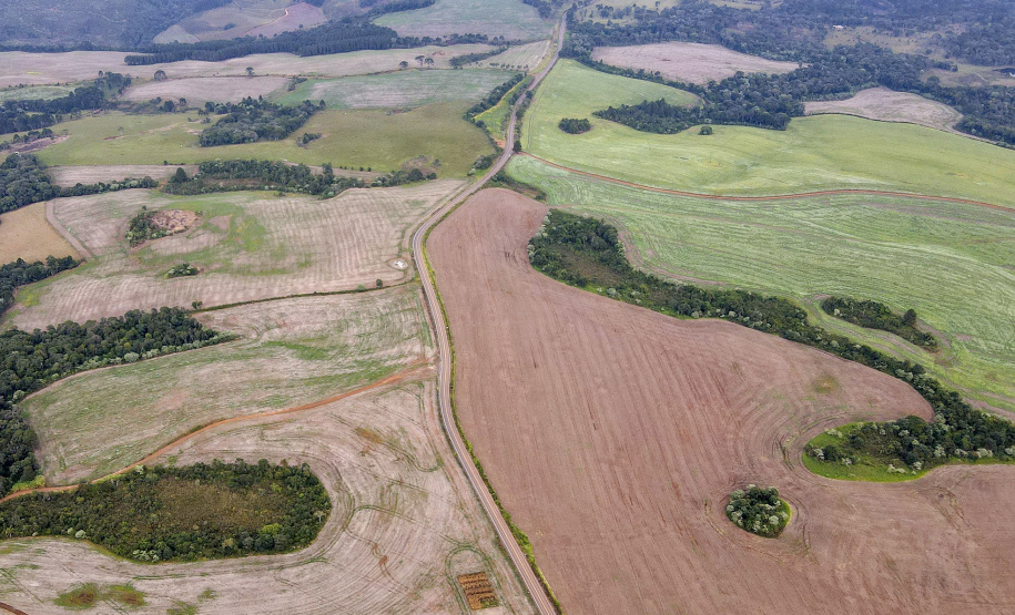 06.05.2021 - Rodovia municipal João Maria de Jesus, em Turvo. Governador Carlos Massa Ratinho JuniorFoto Gilson Abreu/AEN