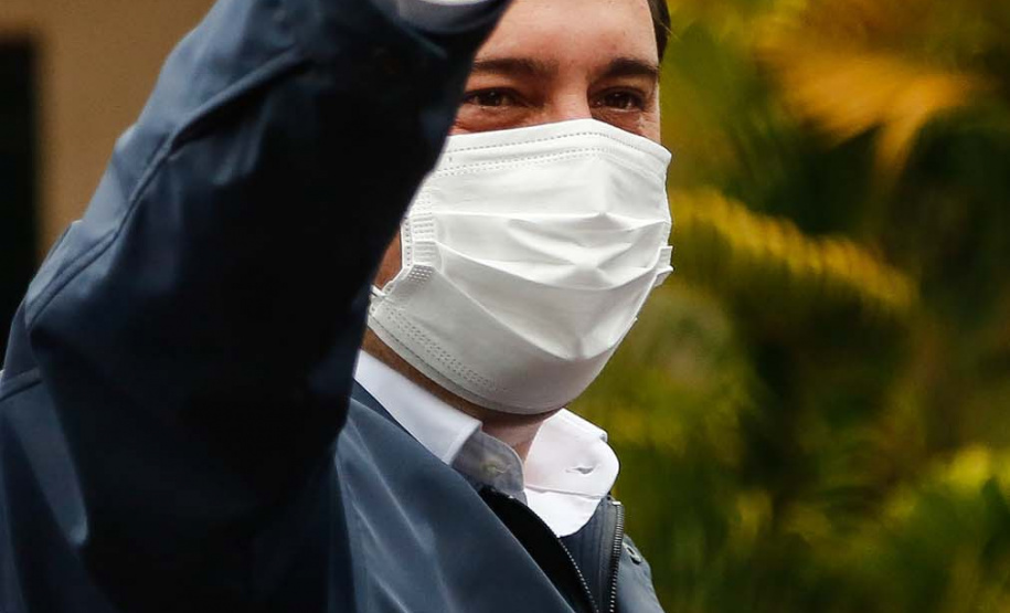 Um dos principais segmentos econômicos de Iretama, o turismo regional ganhou um importante impulso nesta quinta-feira (6). O governador Carlos Massa Ratinho Junior inaugurou a obra de recuperação asfáltica de um trecho de 3 quilômetros da PR-462, batizada recentemente de Estrada Municipal Bernardo Ribas Carli, em homenagem ao deputado estadual morto em um desastre aéreo em 2018.Foto: Jonathan Campos/AEN