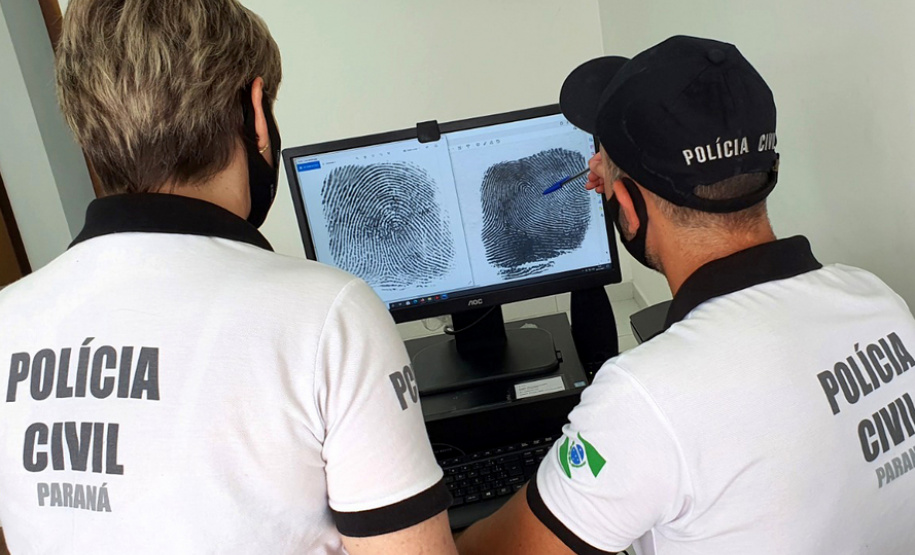 PCPR capacita policiais civis a usar sistema online para verificação de digitais em Maringá. Foto: Polícia Civil