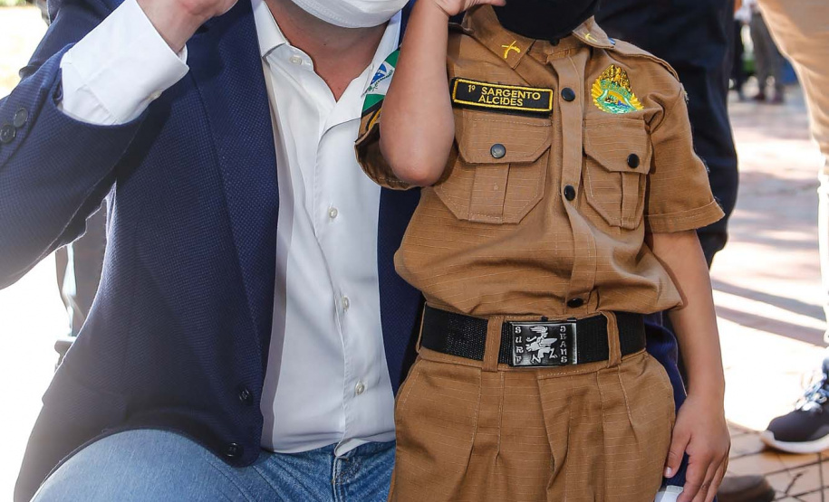 Maringá está em festa. A mais populosa cidade da Região Noroeste, com cerca de 430 mil habitantes, completou 74 anos nesta segunda-feira (10). Para celebrar, o Governo do Estado entregou dois presentes. São convênios assinados pelo governador Carlos Massa Ratinho Junior para obras de infraestrutura no município.
Foto: Jonathan Campos/AEN