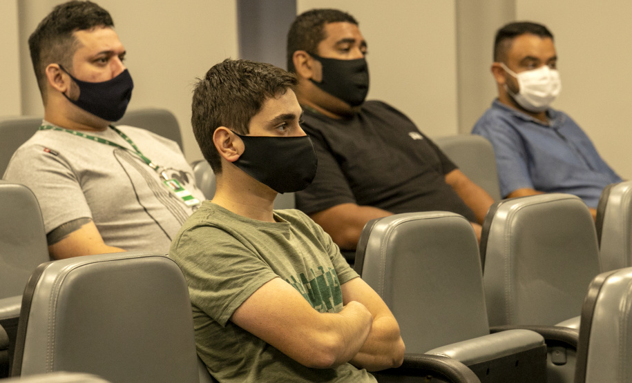 Destaque nacional em gestão portuária e eficiência, os Portos do Paraná querem ser referência, também, em saúde e segurança do trabalho. Por isso, a empresa pública firmou um contrato exclusivo para ações de combate aos acidentes de trabalho. - Paranaguá, 10/05/2021 - Foto: Claudio Neves/Portos do Paraná