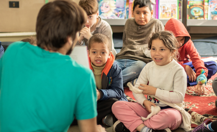 Projetos voltados ao público infantojuvenil e aprovados pela Lei Federal de Incentivo à Cultura poderão se inscrever na terceira edição do Programa de Incentivo Paraná Cultural. Esse será um dos três recortes do programa previstos para este ano pela Secretaria de Estado da Comunicação Social e da Cultura (SECC) por meio da Superintendência-Geral da Cultura. - Curitiba, 11/05/2021 - Foto: Jordana Ferri/SECC