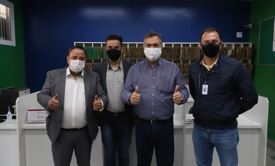 O Governo do Estado inaugurou uma nova Unidade Básica de Saúde (UBS) no município de Ponta Grossa nesta terça-feira (11). A obra possui um investimento de R$ 750 mil de repasse estadual. O secretário de Estado da Saúde, Beto Preto, esteve presente na inauguração e falou sobre a importância desta obra para a população.  -  Ponta Grossa, 11/05/2021  -  Foto: Ari Dias/AEN