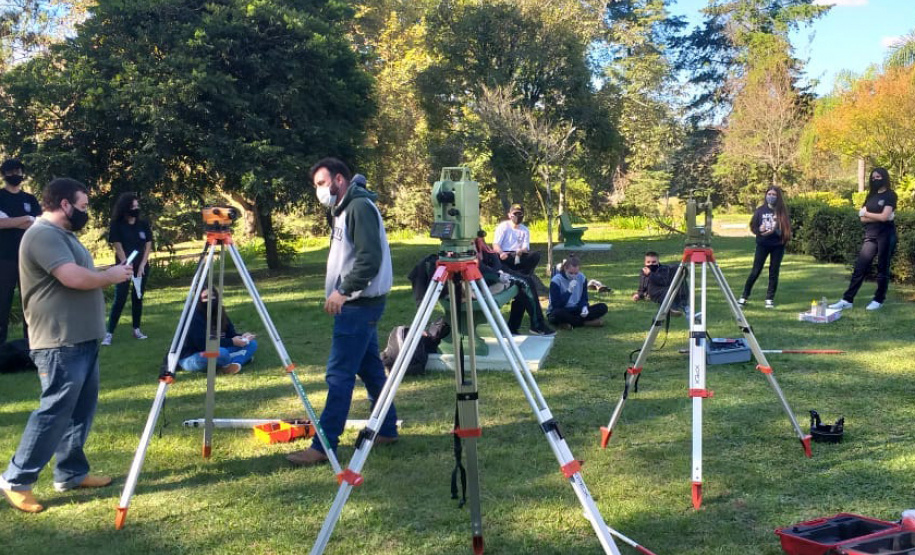Ensino técnico retoma atividades práticas presenciais
. Foto: SEED