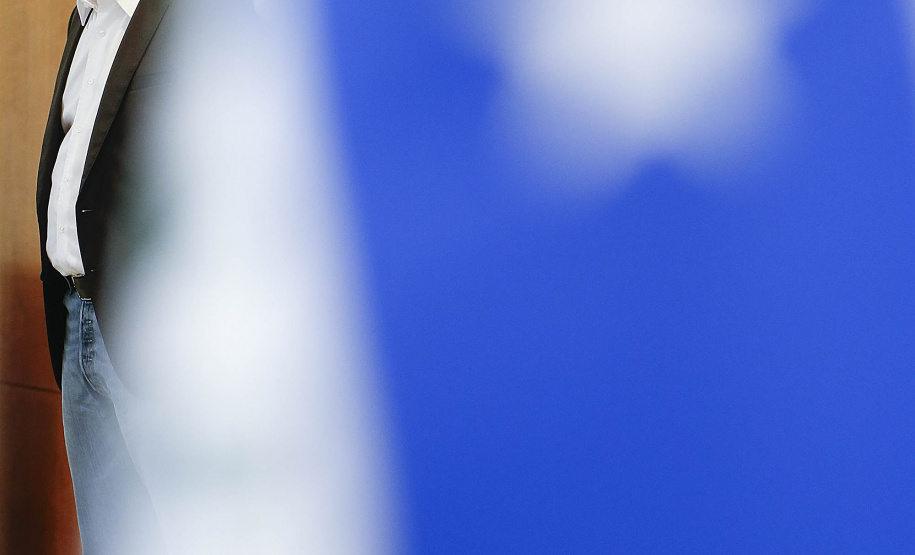 O Governo do Estado formalizou nesta quarta-feira (12), em ato no Palácio Iguaçu, o repasse de R$ 7.694.001,21 para a execução do projeto Pelo Direito à Vida III do Hospital Pequeno Príncipe, mantido por entidade filantrópica, de Curitiba.
O convênio foi assinado pelo governador Carlos Massa Ratinho Junior e pelo diretor corporativo do Complexo Pequeno Príncipe, José Álvaro da Silva Carneiro.  Foto: Jonathan Campos/AEN