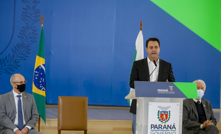 O Governo do Estado, em parceria a Itaipu Binacional e o Parque Tecnológico Itaipu (PTI-BR), vai aplicar R$ 84,6 milhões em projetos de segurança hídrica e saneamento ambiental