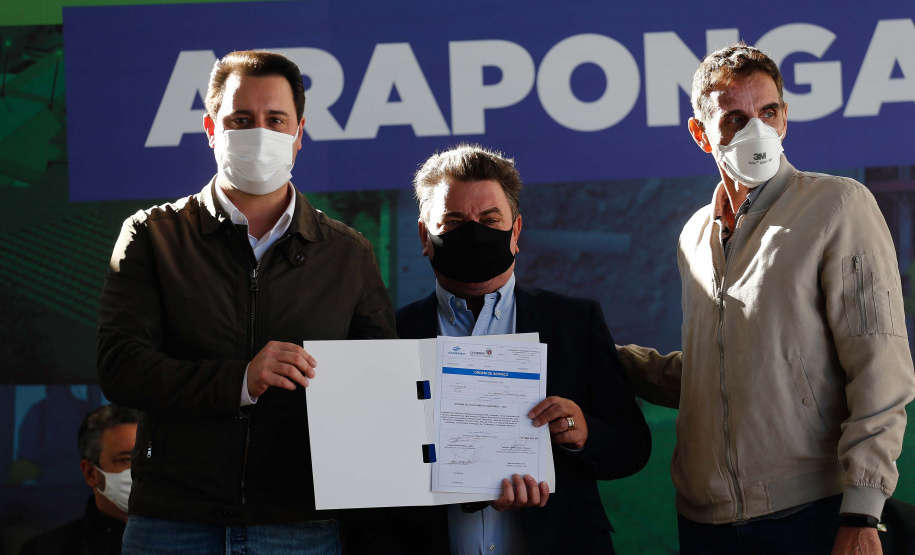 O governador Carlos Massa Ratinho Junior anunciou nesta quinta-feira (13) a liberação de R$ 57,6 milhões para execução de obras estruturantes em Arapongas, na Região Norte. Foto: Jonathan Campos/AEN