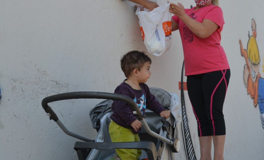 Uma das ações do Governo do Paraná mais importantes para garantir a segurança alimentar e nutricional de crianças na primeira infância, o Programa Leite das Crianças (PLC), completa 18 anos de existência, nesta sexta-feira (14), com presença em todo o território paranaense. Criado em 2003, é também um dos mais longevos em execução pelo Poder Executivo Estadual. Foto: SEAB