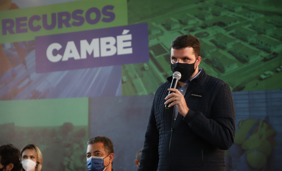 O Governo do Estado destinou R$ 3,1 milhões para ampliar o atendimento à saúde e melhorar a infraestrutura urbana de Cambé, na Região Norte. O anúncio foi feito pelo governador Carlos Massa Ratinho Junior nesta quinta-feira (13) em agenda na cidade.  -  Cambé, 13/05/2021  -  Foto: Ari Dias/AEN