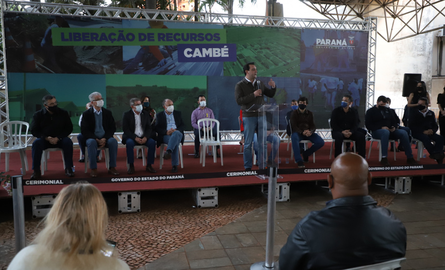 O município de Cambé, no Norte do Estado, vai receber 434 novas casas. O anúncio foi feito pelo governador Carlos Massa Ratinho Junior nesta quinta-feira (13) no mesmo evento que liberou R$ 3 milhões para o município. - Cambé, 13/05/2021  -  foto: Ari Dias/AEN