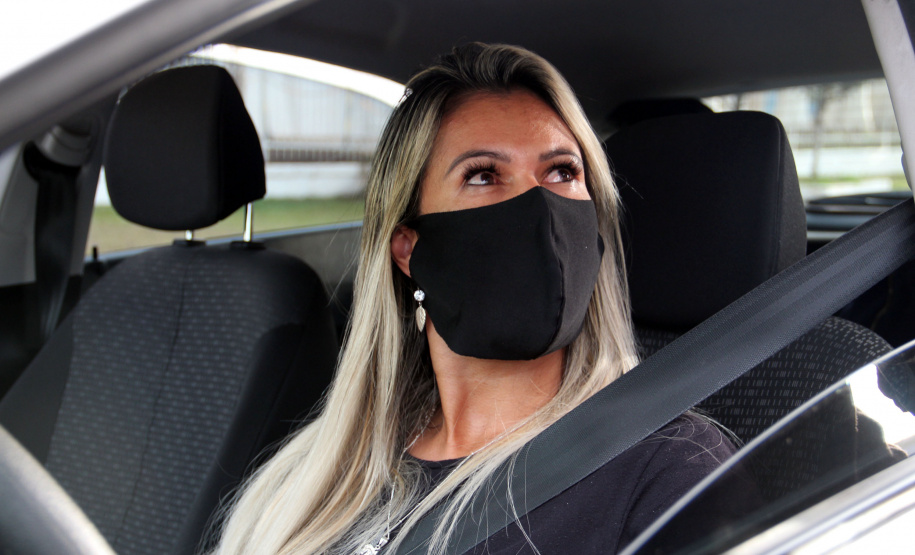 13-05-2021 Blitz educativa em alusão ao Maio Amarelo. Curitiba, 13 de maio de 2021. Blitz educativa em alusão ao Maio Amarelo.