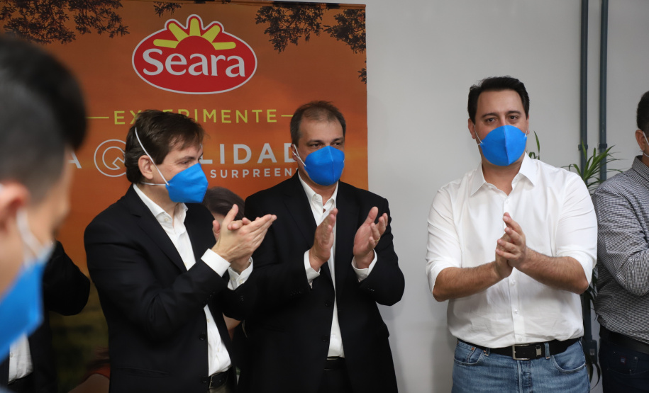 Governador Carlos Massa Ratinho Junior durante visita a JBS  -  Foto: Ari Dias/AEN