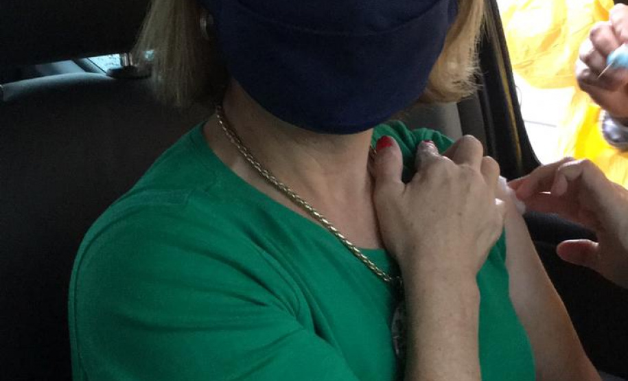 Vacinação de professores.Paranaguá.Foto:SEED