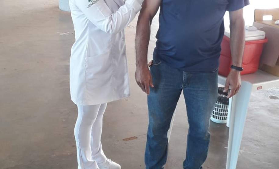 Vacinação de professores. Goioerê. Foto:SEED