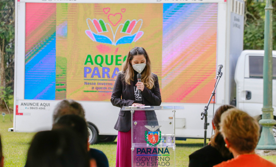Uma cerimônia no jardim do Palácio Iguaçu, em Curitiba, realizada na manhã deste sábado (15), marcou a abertura oficial da 26ª edição da Marcha para Jesus. Ao lado de pastores de diferentes denominações religiosas da capital, o governador Carlos Massa Ratinho Junior e a primeira-dama Luciana Saito Massa acompanharam a solenidade, além de outras autoridades. O evento faz parte do Calendário Oficial do Estado. - Curitiba, 15/05/2021 - Foto: Valdelino Pontes