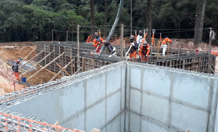 A Companhia de Saneamento do Paraná (Sanepar) investiu R$ 258,8 milhões no primeiro trimestre de 2021 em todo o estado. Esse valor foi 22% maior do que o investido em igual período de 2020. Foto: Sanepar