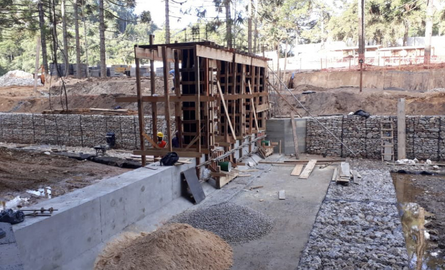 A Companhia de Saneamento do Paraná (Sanepar) investiu R$ 258,8 milhões no primeiro trimestre de 2021 em todo o estado. Esse valor foi 22% maior do que o investido em igual período de 2020. Foto: Sanepar