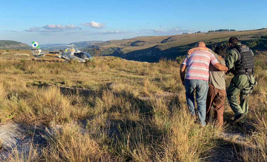 BPMOA encontra mulher perdida no Canyon Guartelá, nos Campos Gerais - 16/05/2021 - Foto: BPMOA/PMPR