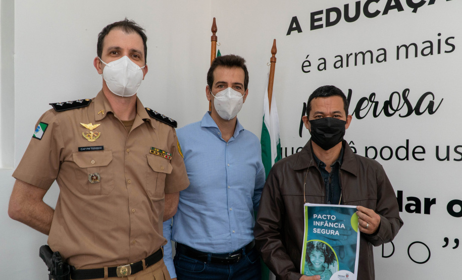 Educação firma acordo para combate à violência contra crianças e adolescentes - Curitiba, 17/05/2021 - foto: Renato Prospero/SEED
