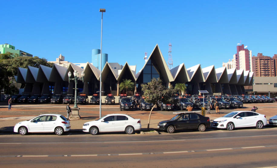 Equipes policiais do Batalhão de Operações Especiais (Bope), treinadas para dar suporte às unidades de área da PM nas ocorrências de maior periculosidade, estão na região de Cascavel nesta semana. A Operação Pronta Resposta IV foi lançada nesta terça-feira (18), no centro da cidade, com a participação do subcomandante-geral da PM, coronel Rui Noé Barroso Torres. - -  Cascavel, 18/05/2021  -  Foto: PMPR/SESP-PR