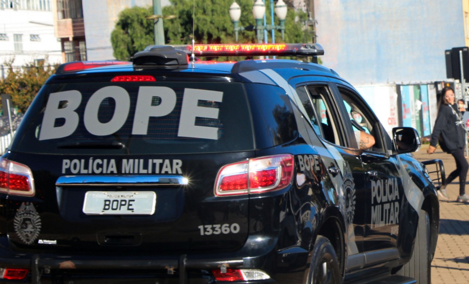 Equipes policiais do Batalhão de Operações Especiais (Bope), treinadas para dar suporte às unidades de área da PM nas ocorrências de maior periculosidade, estão na região de Cascavel nesta semana. A Operação Pronta Resposta IV foi lançada nesta terça-feira (18), no centro da cidade, com a participação do subcomandante-geral da PM, coronel Rui Noé Barroso Torres. - -  Cascavel, 18/05/2021  -  Foto: PMPR/SESP-PR