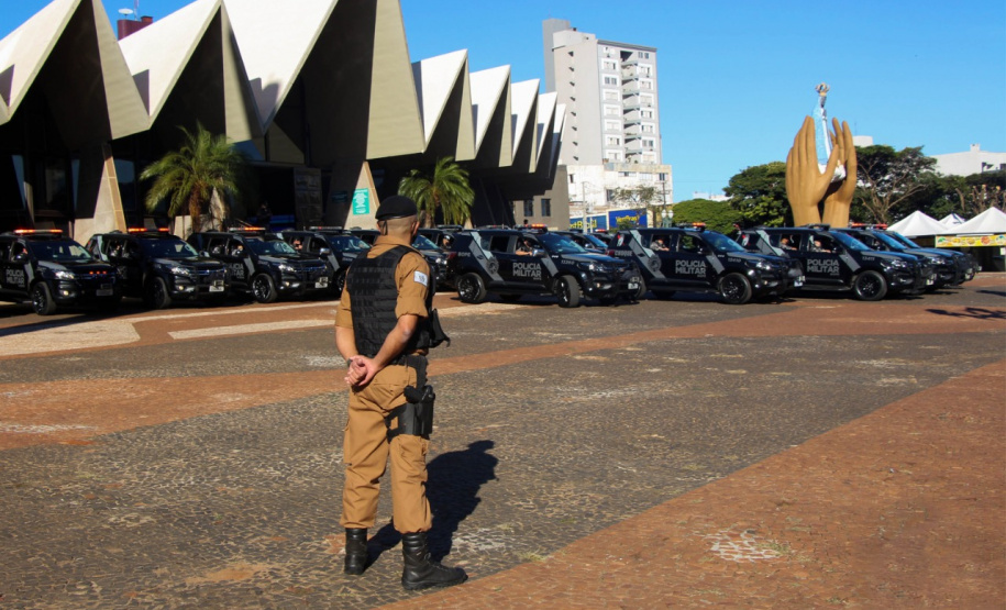 Equipes policiais do Batalhão de Operações Especiais (Bope), treinadas para dar suporte às unidades de área da PM nas ocorrências de maior periculosidade, estão na região de Cascavel nesta semana. A Operação Pronta Resposta IV foi lançada nesta terça-feira (18), no centro da cidade, com a participação do subcomandante-geral da PM, coronel Rui Noé Barroso Torres. - -  Cascavel, 18/05/2021  -  Foto: PMPR/SESP-PR