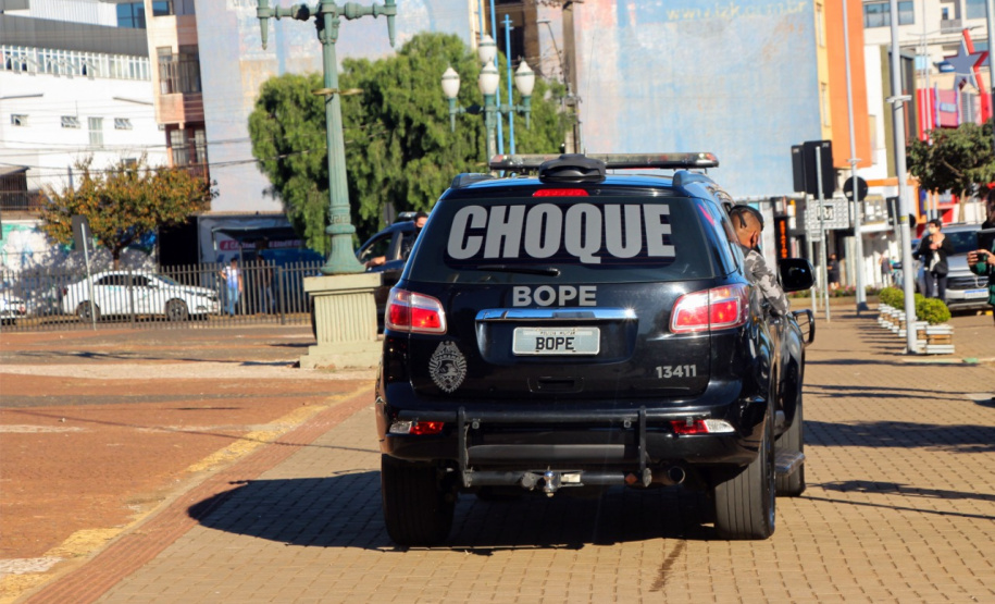 Equipes policiais do Batalhão de Operações Especiais (Bope), treinadas para dar suporte às unidades de área da PM nas ocorrências de maior periculosidade, estão na região de Cascavel nesta semana. A Operação Pronta Resposta IV foi lançada nesta terça-feira (18), no centro da cidade, com a participação do subcomandante-geral da PM, coronel Rui Noé Barroso Torres. - -  Cascavel, 18/05/2021  -  Foto: PMPR/SESP-PR