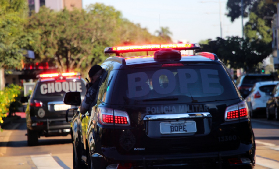 Equipes policiais do Batalhão de Operações Especiais (Bope), treinadas para dar suporte às unidades de área da PM nas ocorrências de maior periculosidade, estão na região de Cascavel nesta semana. A Operação Pronta Resposta IV foi lançada nesta terça-feira (18), no centro da cidade, com a participação do subcomandante-geral da PM, coronel Rui Noé Barroso Torres. - -  Cascavel, 18/05/2021  -  Foto: PMPR/SESP-PR
