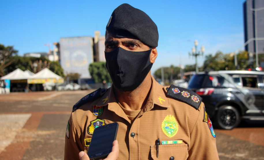 Equipes policiais do Batalhão de Operações Especiais (Bope), treinadas para dar suporte às unidades de área da PM nas ocorrências de maior periculosidade, estão na região de Cascavel nesta semana. A Operação Pronta Resposta IV foi lançada nesta terça-feira (18), no centro da cidade, com a participação do subcomandante-geral da PM, coronel Rui Noé Barroso Torres. - -  Cascavel, 18/05/2021  -  Foto: PMPR/SESP-PR